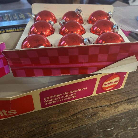 Vintage Fieldcraft/Ornemets Glass Christmas Ornaments Lot of 18 with Box Bright - Picture 4 of 8